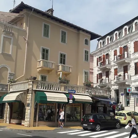 Daire Iva, Centar Opatija